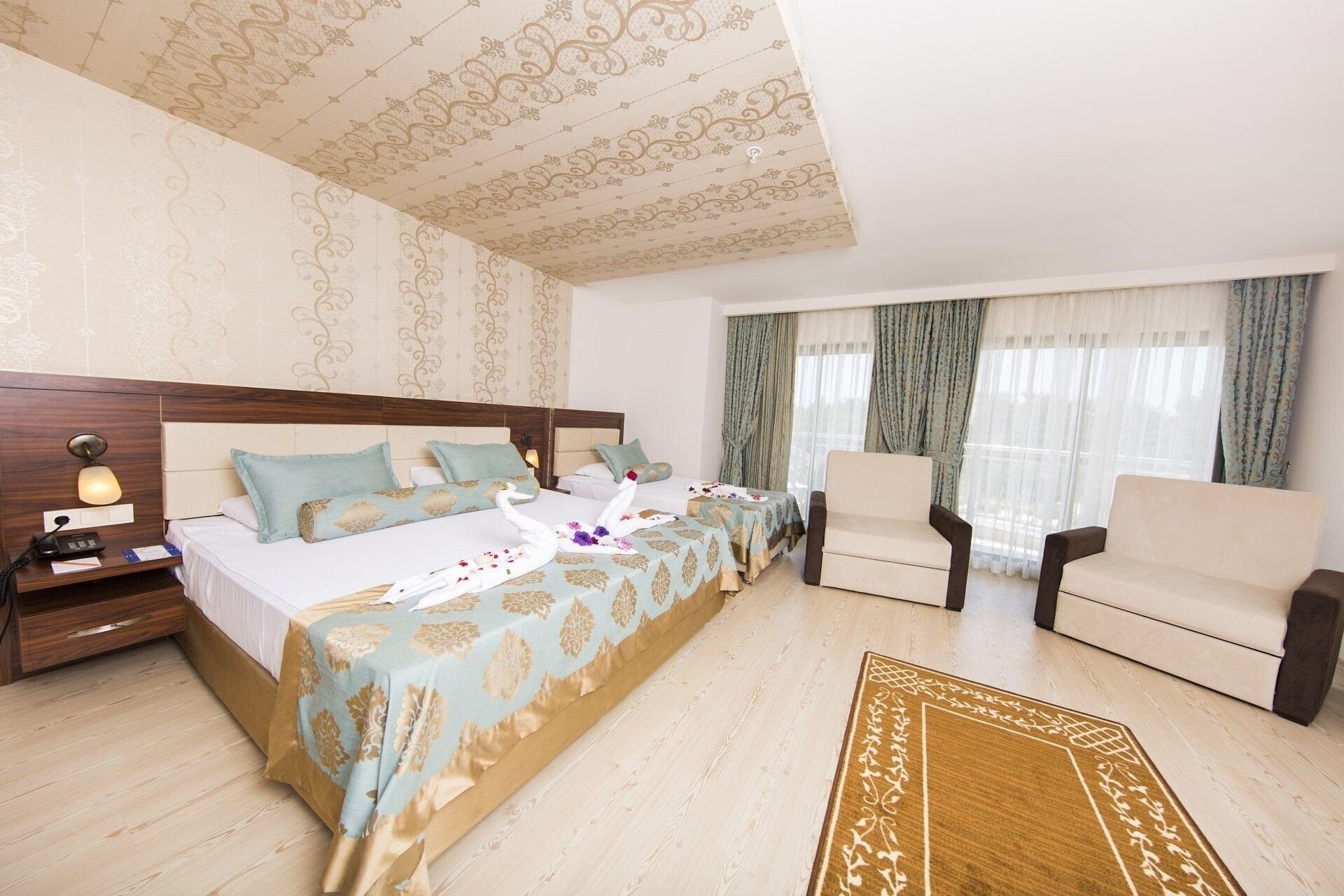 Картинка Maya World Park 4*